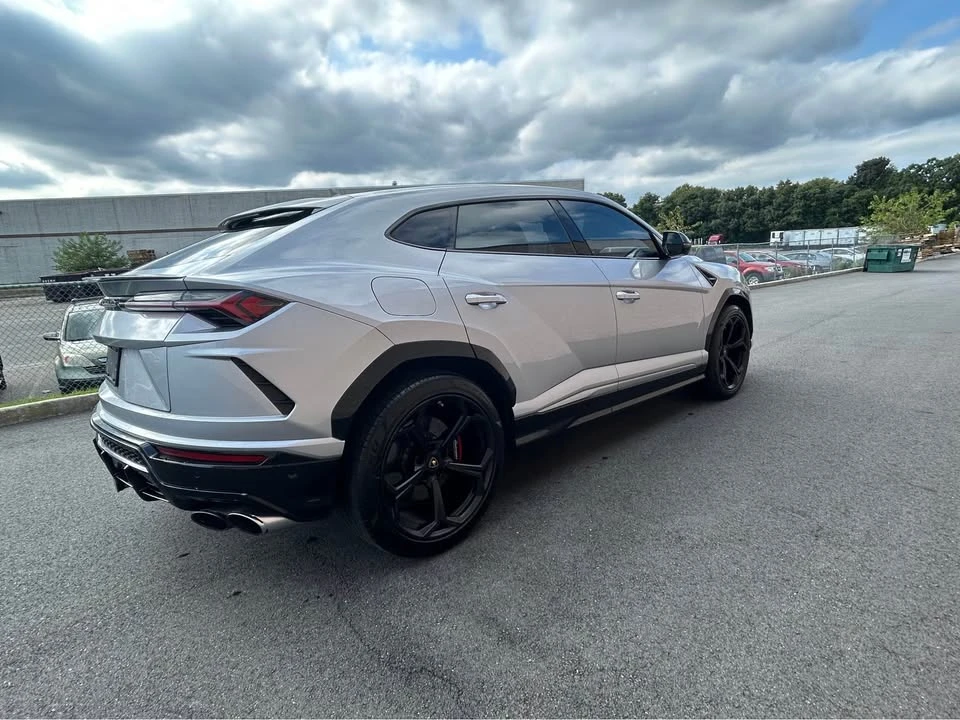2019 Lamborghini Urus - Image 5 of 18