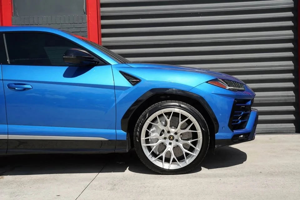 2019 Lamborghini Urus - Image 6 of 19