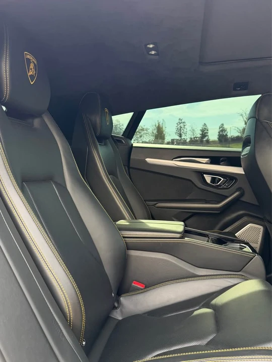 2019 Lamborghini Urus - Image 15 of 16
