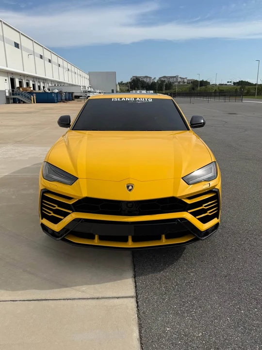 2019 Lamborghini Urus - Image 10 of 16
