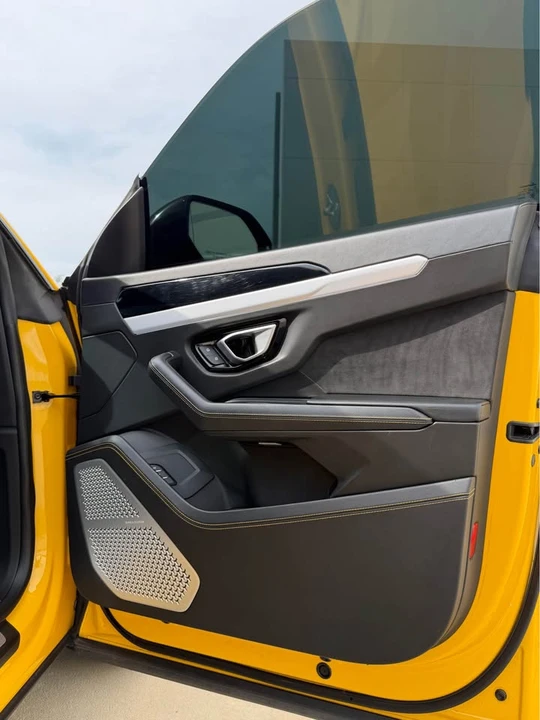 2019 Lamborghini Urus - Image 11 of 16
