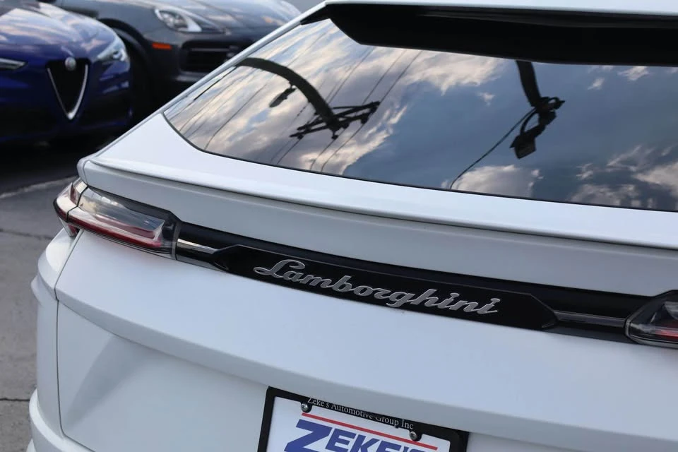 2019 Lamborghini Urus - Image 8 of 20