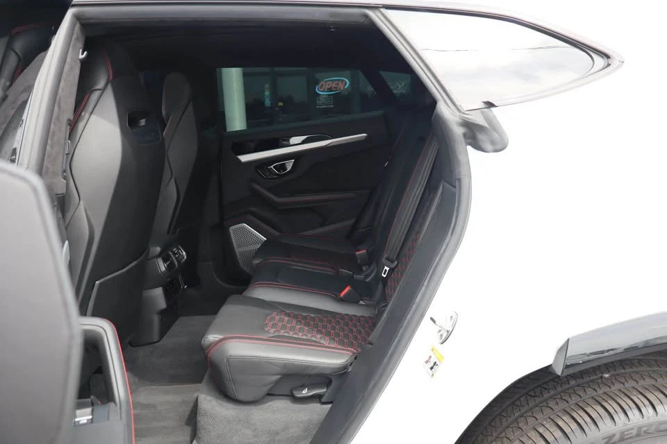 2019 Lamborghini Urus - Image 20 of 20