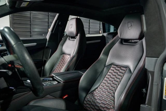 2019 Lamborghini Urus - Image 3 of 21