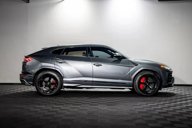 2019 Lamborghini Urus - Image 4 of 21
