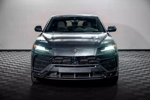 2019 Lamborghini Urus - Image 2 of 21