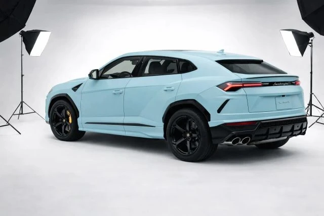 2019 Lamborghini Urus - Image 6 of 6