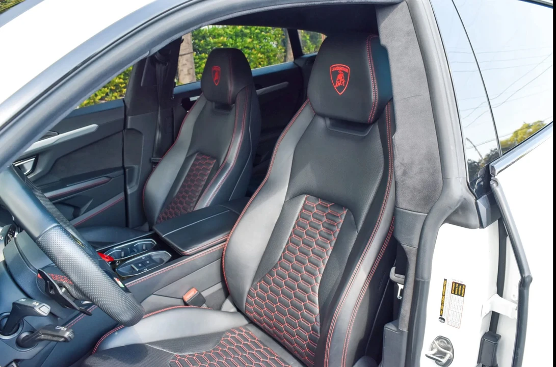 2019 Lamborghini Urus - Image 21 of 21