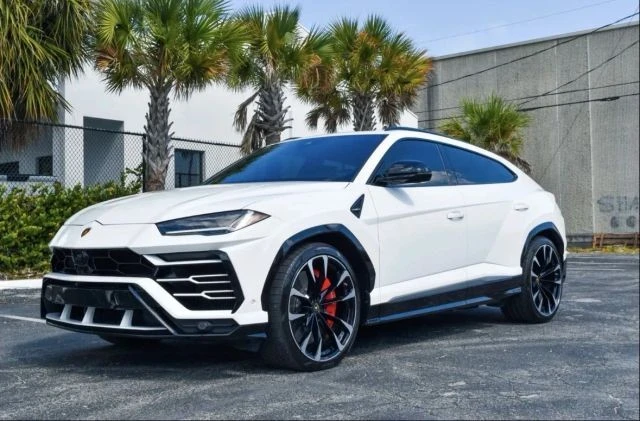 2019 Lamborghini Urus - Image 8 of 21
