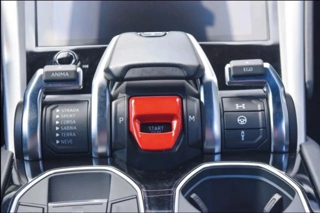 2019 Lamborghini Urus - Image 19 of 21