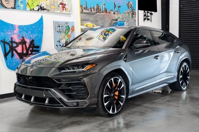 2019 Lamborghini Urus - Image 12 of 21