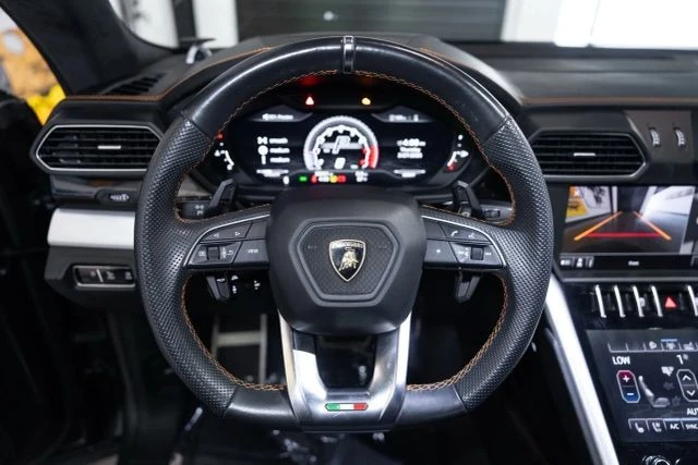 2019 Lamborghini Urus - Image 17 of 21