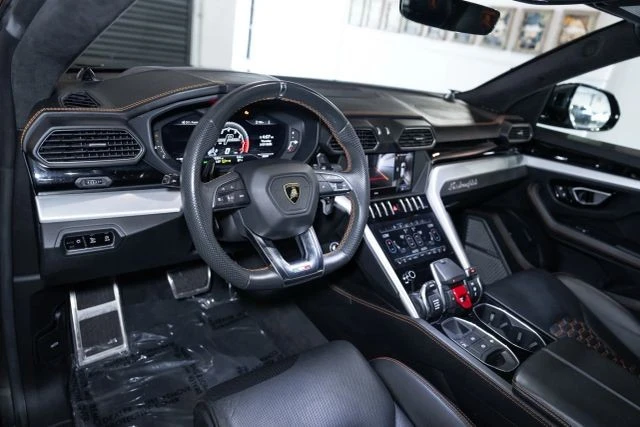 2019 Lamborghini Urus - Image 15 of 21