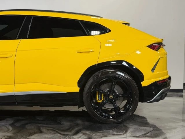 2019 Lamborghini Urus - Image 14 of 21