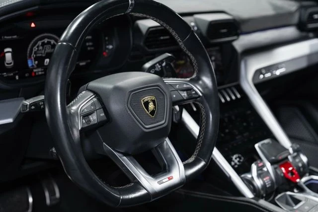 2019 Lamborghini Urus - Image 13 of 21