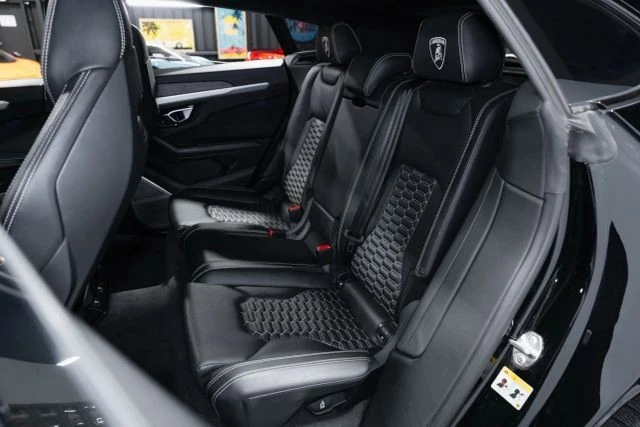 2019 Lamborghini Urus - Image 20 of 21