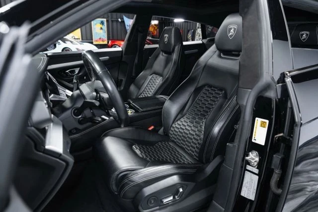 2019 Lamborghini Urus - Image 19 of 21