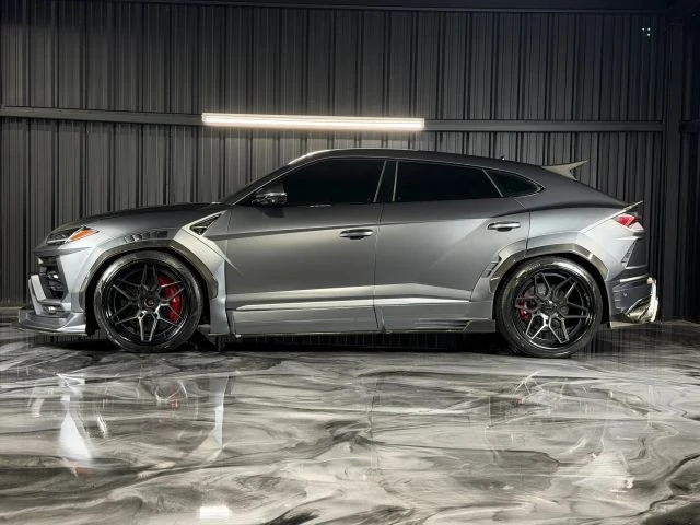 2019 Lamborghini Urus - Image 4 of 30