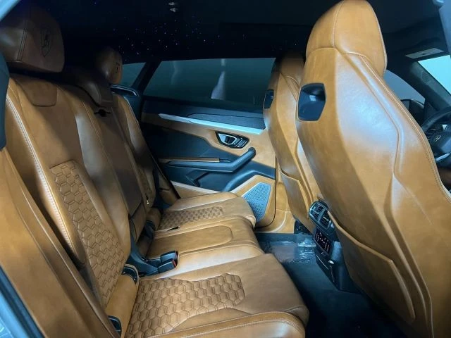 2019 Lamborghini Urus - Image 18 of 20