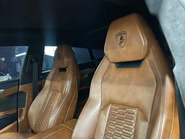 2019 Lamborghini Urus - Image 15 of 20