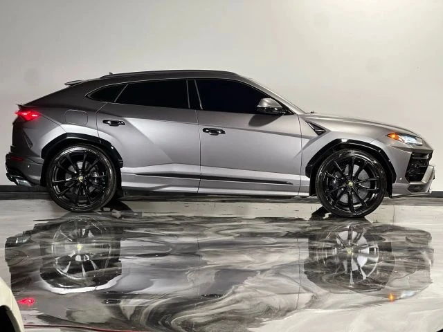2019 Lamborghini Urus - Image 10 of 20