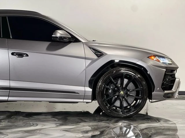 2019 Lamborghini Urus - Image 12 of 20