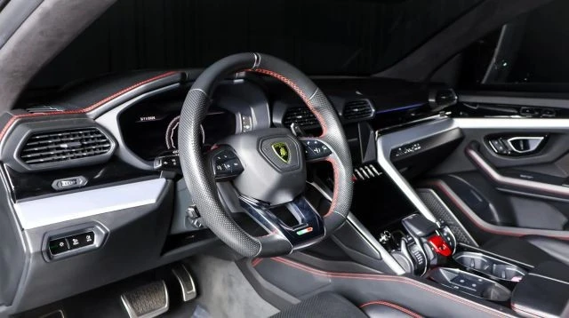 2019 Lamborghini Urus - Image 15 of 28