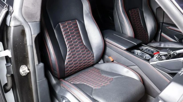 2019 Lamborghini Urus - Image 24 of 28