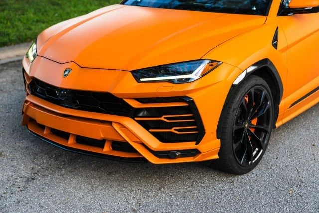 2019 Lamborghini Urus - Image 4 of 21