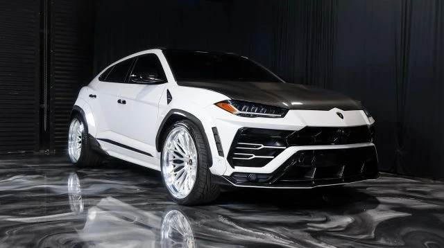2019 Lamborghini Urus - Image 10 of 31