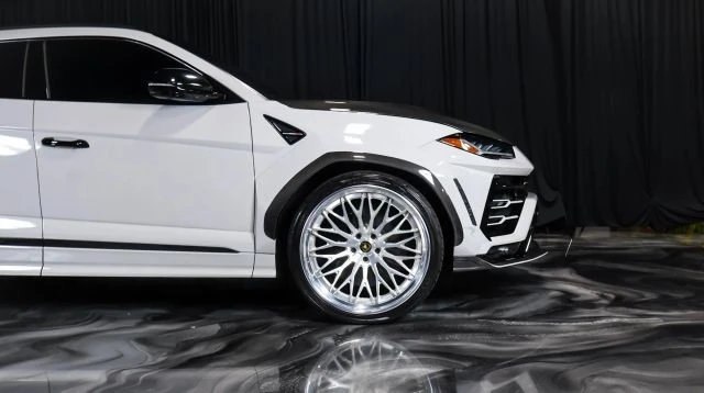 2019 Lamborghini Urus - Image 9 of 31