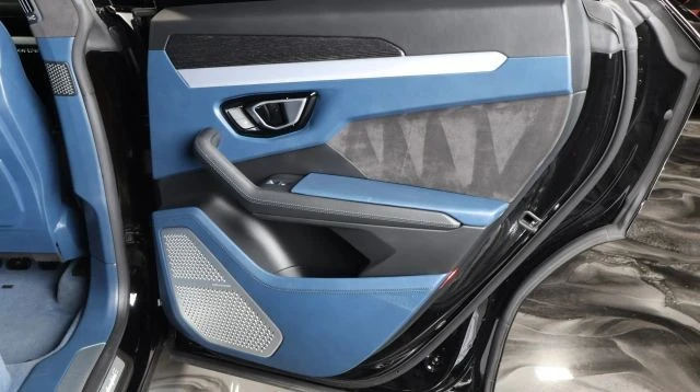 2019 Lamborghini Urus - Image 26 of 31