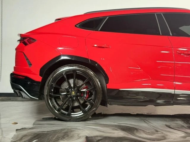 2019 Lamborghini Urus - Image 7 of 21