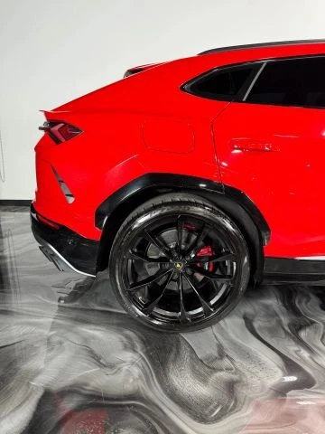2019 Lamborghini Urus - Image 7 of 19