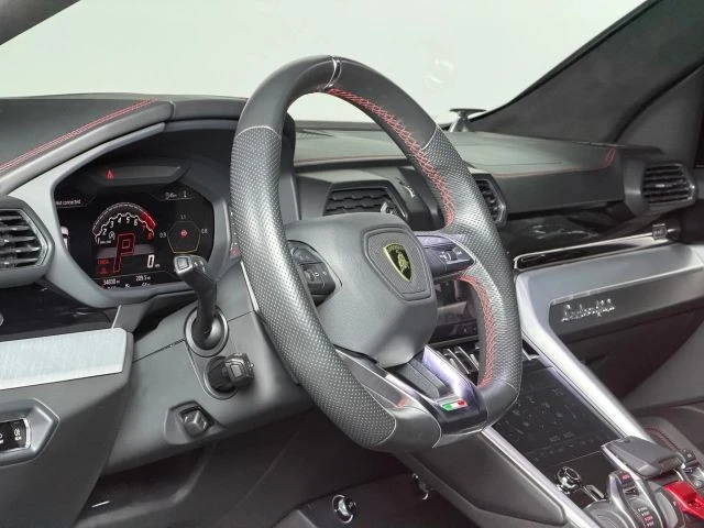 2019 Lamborghini Urus - Image 18 of 21