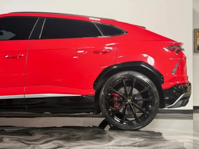 2019 Lamborghini Urus - Image 4 of 21
