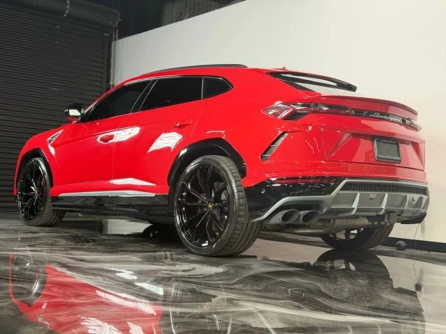 2019 Lamborghini Urus - Image 16 of 21