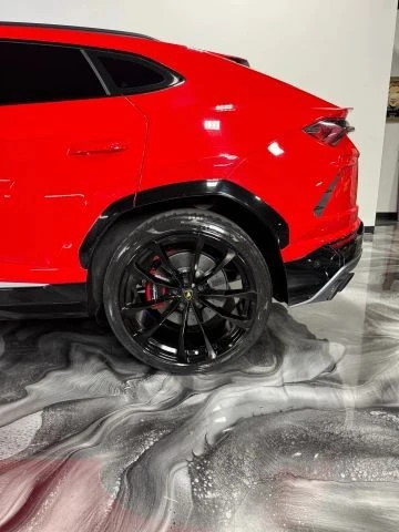 2019 Lamborghini Urus - Image 10 of 19