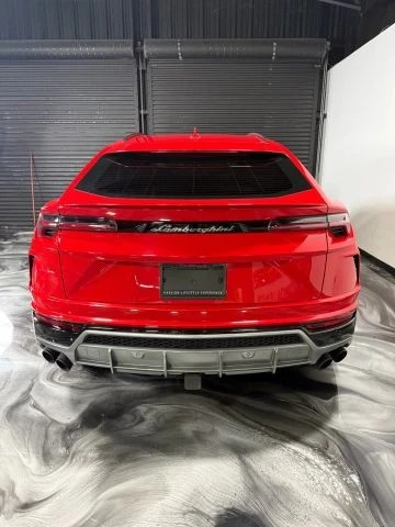 2019 Lamborghini Urus - Image 11 of 19