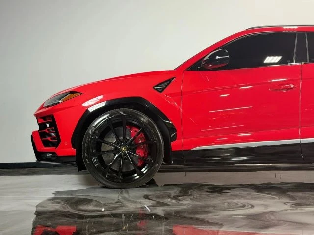 2019 Lamborghini Urus - Image 3 of 21