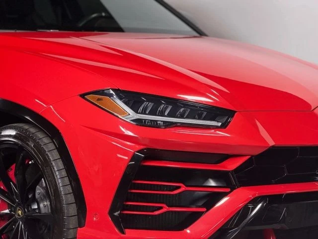 2019 Lamborghini Urus - Image 9 of 21