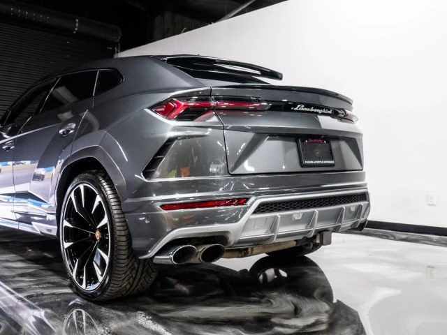 2019 Lamborghini Urus - Image 10 of 21