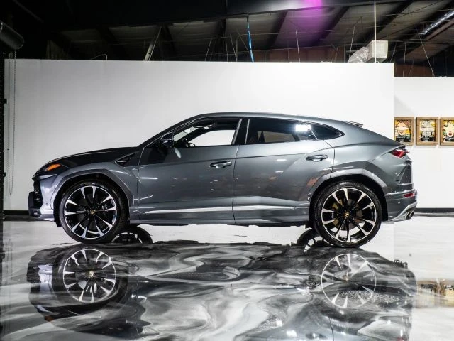 2019 Lamborghini Urus - Image 13 of 21