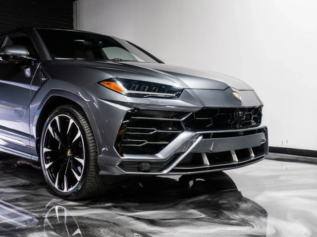 2019 Lamborghini Urus - Image 3 of 21