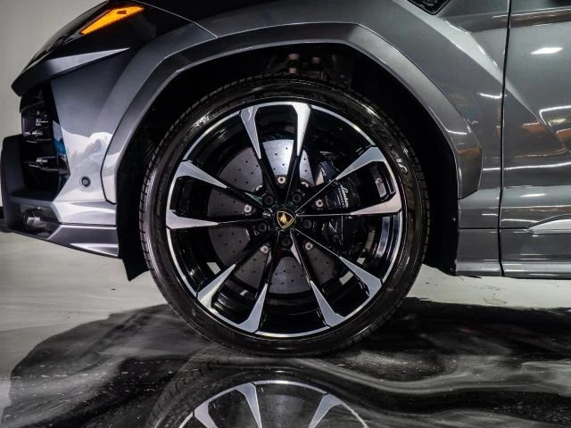2019 Lamborghini Urus - Image 16 of 21