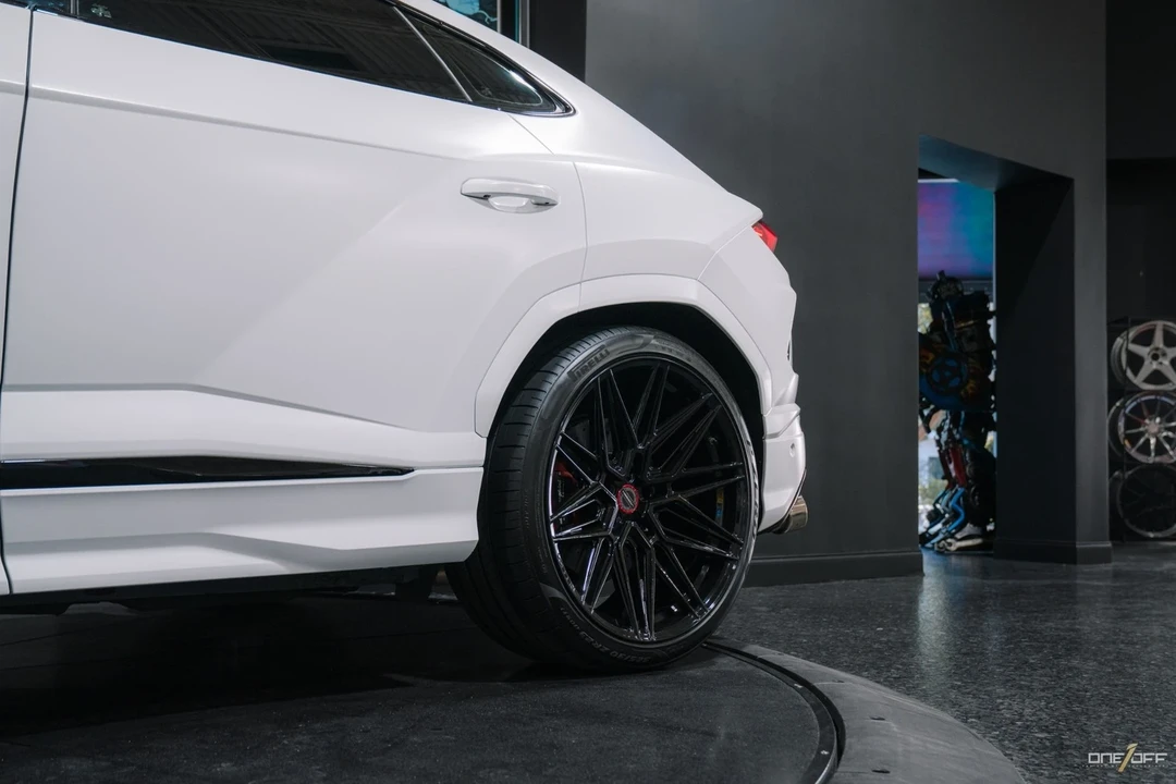 2019 Lamborghini Urus - Image 20 of 21