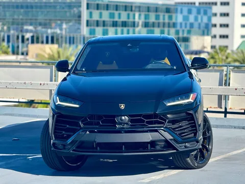 2019 Lamborghini Urus - Image 3 of 21