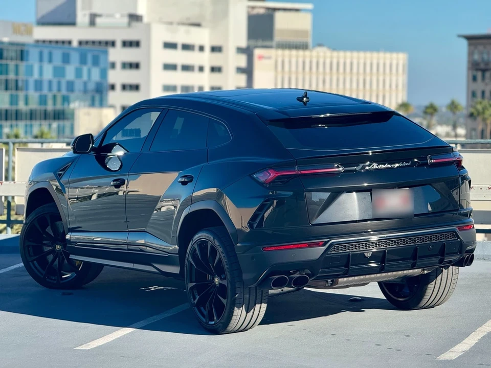 2019 Lamborghini Urus - Image 6 of 21
