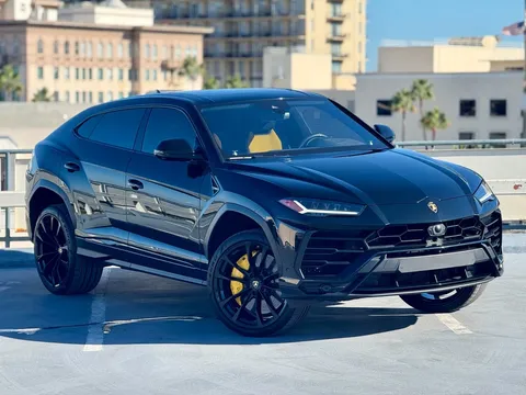 2019 Lamborghini Urus - Image 4 of 21
