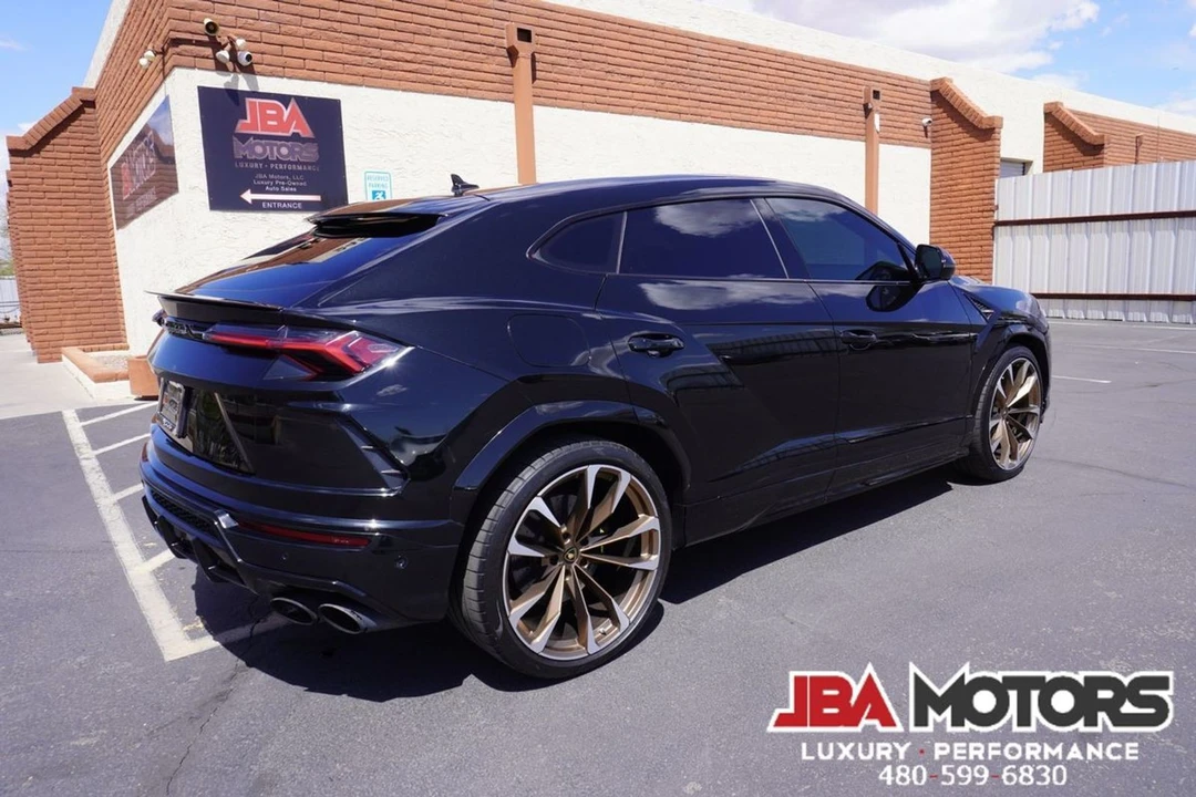 2019 Lamborghini Urus - Image 3 of 12